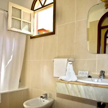 아파트 Cozy One Bedroom Apartment, Pool, Next Restaurants, Shops And The Beach In Tenerife South 아데제