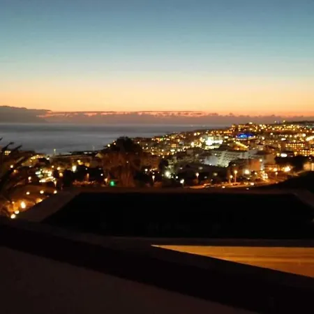 아파트 Cozy One Bedroom Apartment, Pool, Next Restaurants, Shops And The Beach In Tenerife South
