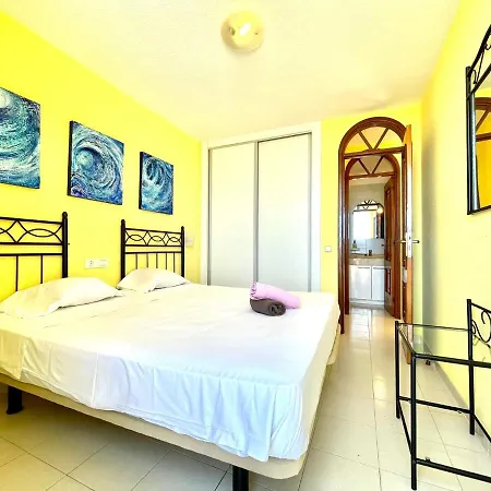 Cozy One Bedroom Apartment, Pool, Next Restaurants, Shops And The Beach In Tenerife South 아데제