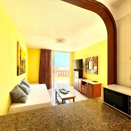 Cozy One Bedroom Apartment, Pool, Next Restaurants, Shops And The Beach In Tenerife South * 아데제