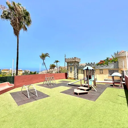 Cozy One Bedroom Apartment, Pool, Next Restaurants, Shops And The Beach In Tenerife South Appartement Costa Adeje (Tenerife)